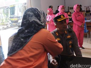 Donor Massal di Jombang Sambut HUT Bhayangkara Kumpulkan 100 Kantung Darah