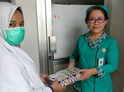 Ucapan Syukur Saat Kain Jarik untuk Jenazah Pasien Kanker Anak Diterima