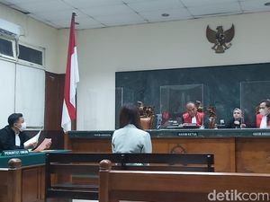 Anak Ahok Tak Hadir Jadi Saksi, Sidang Ayu Thalia Ditunda Anak Ahok Tak Hadir Jadi Saksi, Sidang Ayu Thalia Ditunda