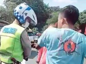 Sopir Pikap Pengangkut Sapi di Bondowoso Ajak Polisi Duel