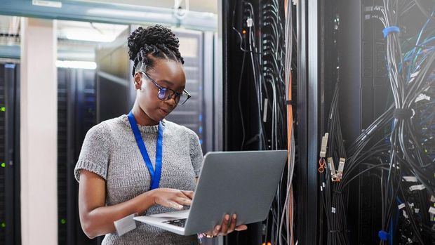 Pekerjaan di bidang teknologi.