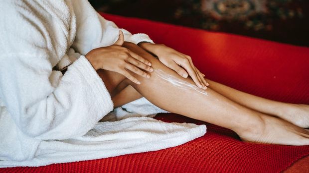 5 Rekomendasi Body Lotion Ber-SPF / foto: pexels.com/Sora Shimazaki