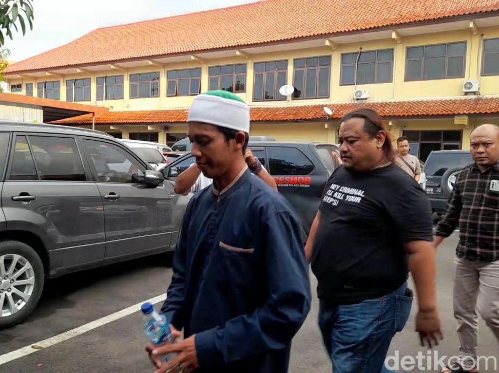Amir Khilafatul Muslimin Cirebon Raya Ditangkap di Brebes