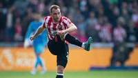 Selama membela Brentford pada pertengahan musim 2021/2022 kemarin, Eriksen tampil cukup oke. Empat assist dan satu gol dikemasnya dari 11 laga (Getty Images)