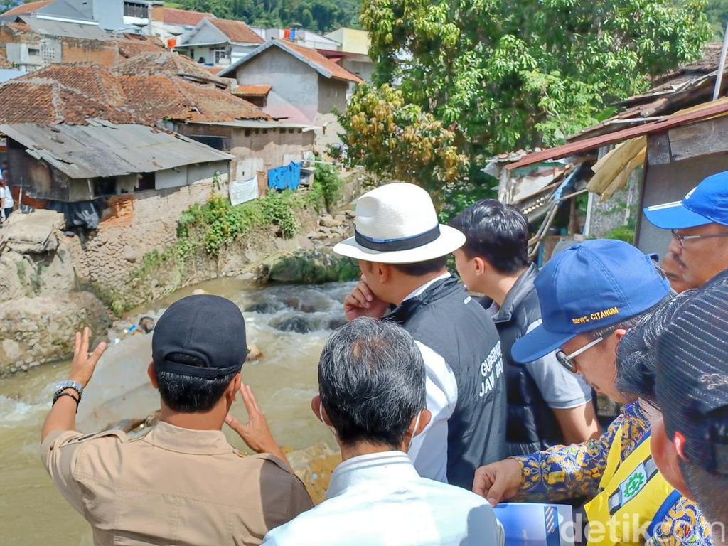 Ridwan Kamil Minta Warga Waspadai Bencana dan Perubahan Cuaca