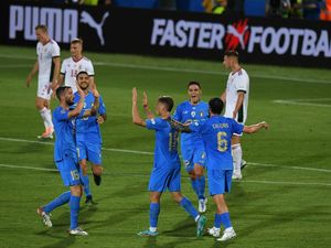 Italia Vs Hungaria: Gli Azzurri Menang 2-1 Italia Vs Hungaria: Gli Azzurri Menang 2-1