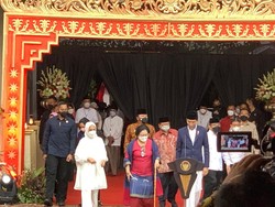 Jokowi dan Megawati Hadiri Peresmian Masjid At-Taufiq di Jaksel