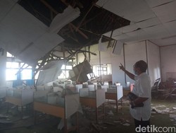 Miris! Siswa SMAN 23 Makassar Belajar di Gedung Nyaris Ambruk