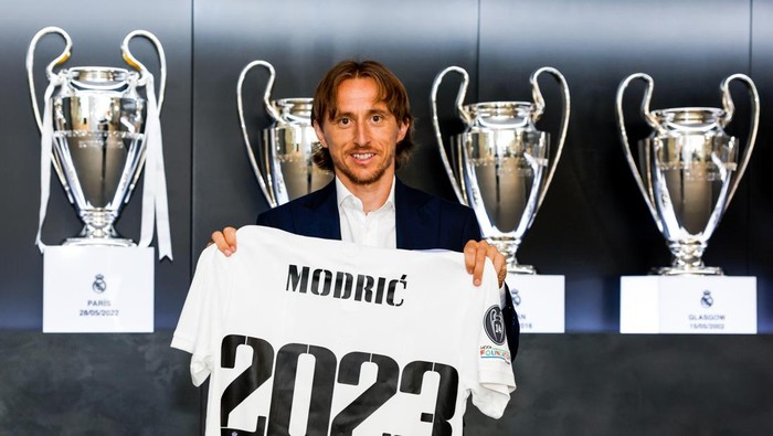 MADRID, SPAIN - JUNE 08: Luka Modric player of Real Madrid extends is contract with Real Madrid at Valdebebas on June 08, 2022 in Madrid, Spain. (Photo by Helios de la Rubia/Real Madrid via Getty Images)