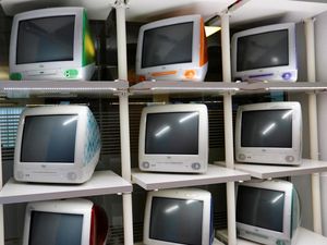 Nih Koleksi Komputer Apple Jadul, Ada yang Masih Berfungsi Lho Nih Koleksi Komputer Apple Jadul, Ada yang Masih Berfungsi Lho