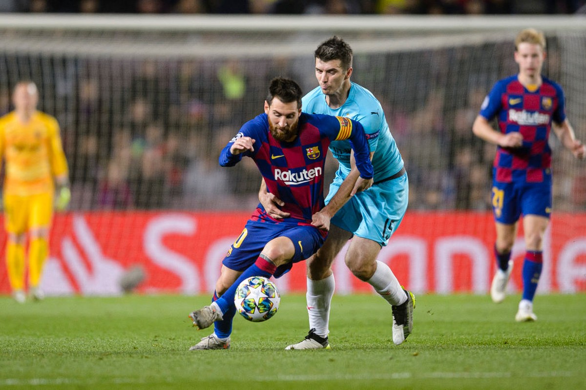 Rumor Rekrutan Baru Persija: Bek Ceko yang Pernah Hadapi Messi (Getty Images)