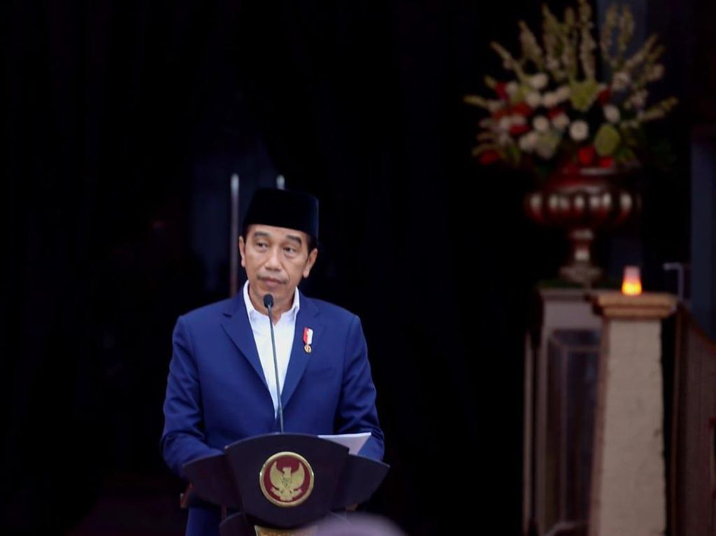 Curhat Jokowi Didemo Besar-besaran Gegara Teriakan Lanjutkan