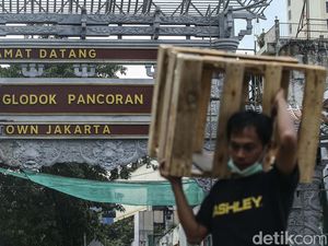 Masih Dibangun, Begini Lho Bentuk Gapura Chinatown di Glodok Masih Dibangun, Begini Lho Bentuk Gapura Chinatown di Glodok