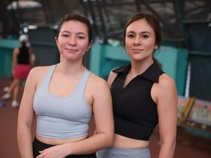 7 Gaya Ibu Anak Wulan Guritno dan Shalom Razade, Kompak Kayak Bestie 7 Gaya Ibu Anak Wulan Guritno dan Shalom Razade, Kompak Kayak Bestie
