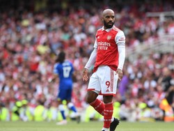 Sah! Lacazette Pulang Kampung ke Lyon