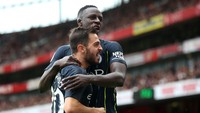 Tahun 2017, Manchester City beli dua pemain AS Monaco yakni Bernardo Silva dan Benjamin Mendy. Total harga keduanya Rp 1,6 triliun (Getty Images)