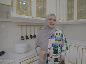10 Potret Dapur Nathalie Holscher Usai Direnovasi, Putih Mewah 10 Potret Dapur Nathalie Holscher Usai Direnovasi, Putih Mewah