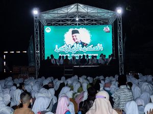 Ribuan Santri di Banten Gelar Doa Bersama Dukung Ganjar Jadi Presiden