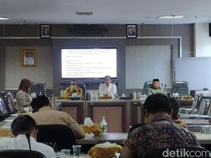 DPRD Sulsel Kritik Kasatpol PP Pemprov Segel Gedung PWI: Berlebihan! DPRD Sulsel Kritik Kasatpol PP Pemprov Segel Gedung PWI: Berlebihan!