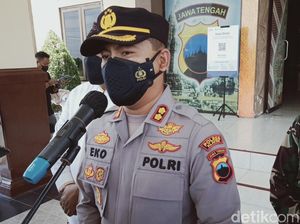 Polisi Juga Periksa 4 Pengurus Khilafatul Muslimin di Klaten Polisi Juga Periksa 4 Pengurus Khilafatul Muslimin di Klaten