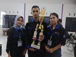 Mahasiswa Unikama Sabet Juara III Lomba Debat Se-Malang Raya