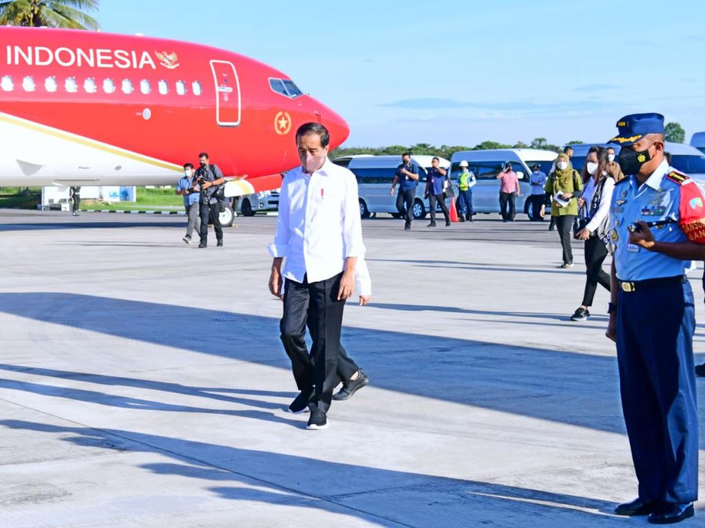 Jokowi Disambut Seruan Projo Ojo Kesusu dari Projo Sultra di Wakatobi