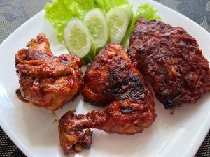 Resep Ayam Bakar Bumbu Rujak yang Pedas Manisnya Bikin Ketagihan Resep Ayam Bakar Bumbu Rujak yang Pedas Manisnya Bikin Ketagihan