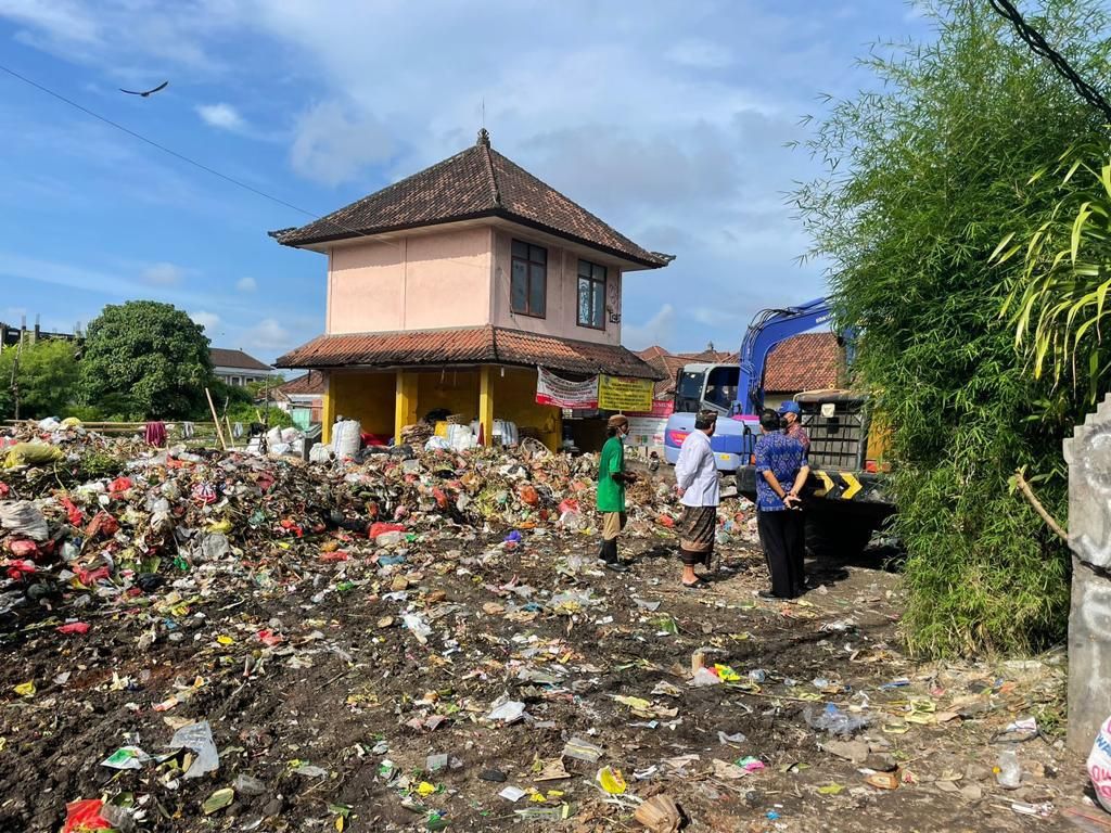 Sampah Naik Usai Galungan, Denpasar Turunkan 1.420 Tenaga Kebersihan