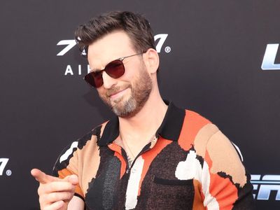 Chris Evans Makhluk Tuhan yang Paling Seksi
