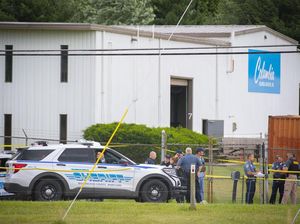 Penembakan Brutal Kembali Terjadi di AS, 3 Orang Tewas Penembakan Brutal Kembali Terjadi di AS, 3 Orang Tewas