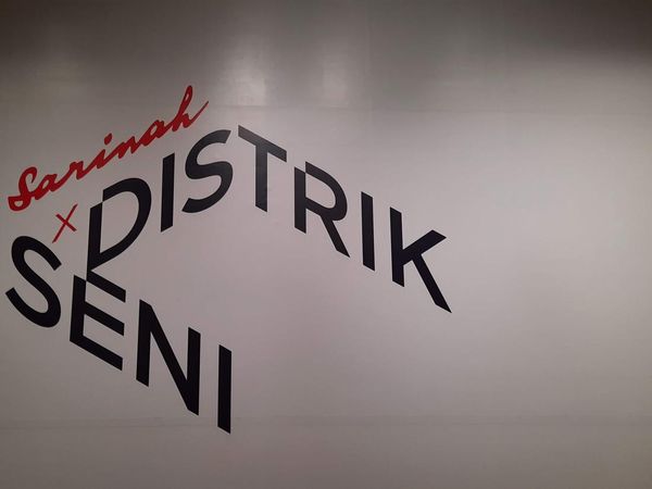 Keren Banget! Ke Sarinah Belum Lengkap Kalau Tidak ke Distrik Seni X
