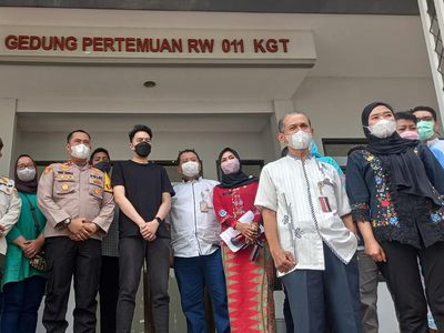 Foto Pemprov DKI-Polisi Turun Tangan Cek Heboh Nasi Padang Babi