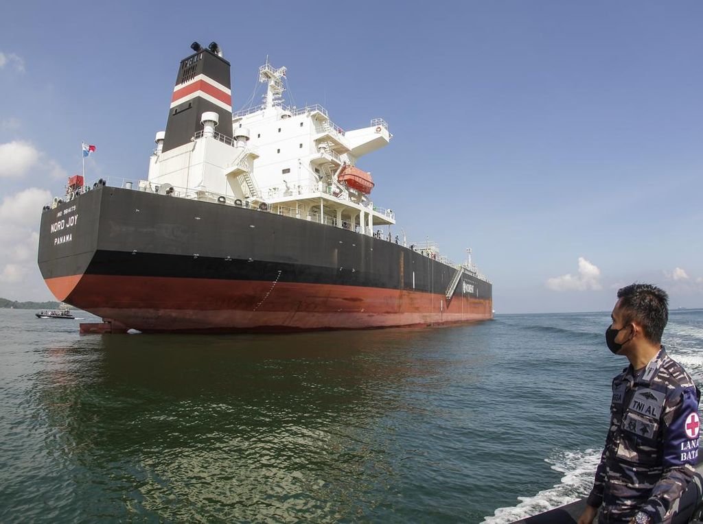 Ini Kapal Tanker Panama yang Diamankan di Batam