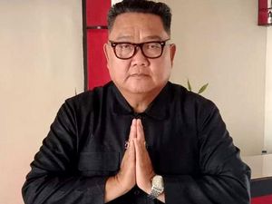 Kenalkan! Ini Kim Jong-Un Versi KW Asal Lubuklinggau