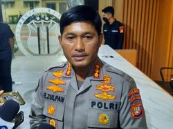 Viral Guru di Depok Didatangi Ibu-ibu Pendukung HRS, Polisi: Kami Dampingi