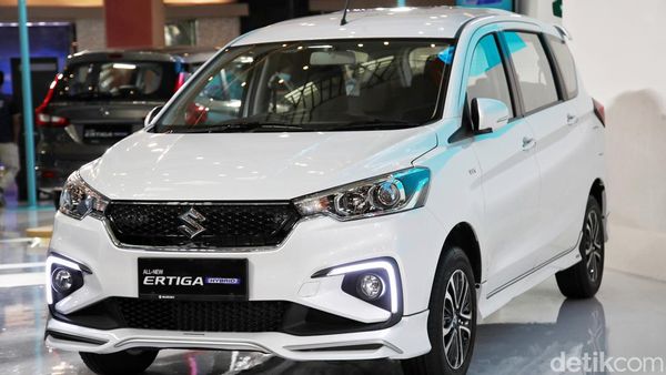 Lihat Lebih Dekat Suzuki Ertiga Hybrid, Harganya Bikin Panas Avanza-Xpander