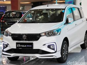 Serupa tapi Tak Sama, Ini Beda Suzuki Ertiga Hybrid dengan Ertiga Konvensional Serupa tapi Tak Sama, Ini Beda Suzuki Ertiga Hybrid dengan Ertiga Konvensional