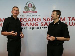 Momen Pergantian Presiden Direktur PT HM Sampoerna