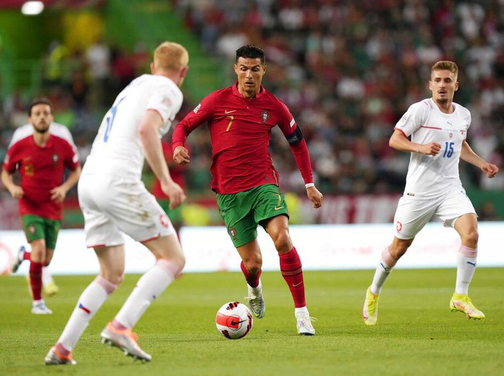 Momen Portugal Tumbangkan Republik Ceko 2-0