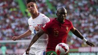 Portugal menunjukkan dominasi mereka di babak kedua. Namun usaha Portugal untuk menambah gol selepas jeda tak membuahkan hasil. Skor 2-0 untuk keunggulan Selecao das Quinas bertahan hingga laga berakhir.