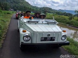 Sensasi Naik VW Keliling Desa Sembari Intip UMKM di Perbukitan Menoreh
