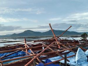 8 Rumah Warga di Pinrang Rusak Diterjang Hujan Deras-Angin Kencang