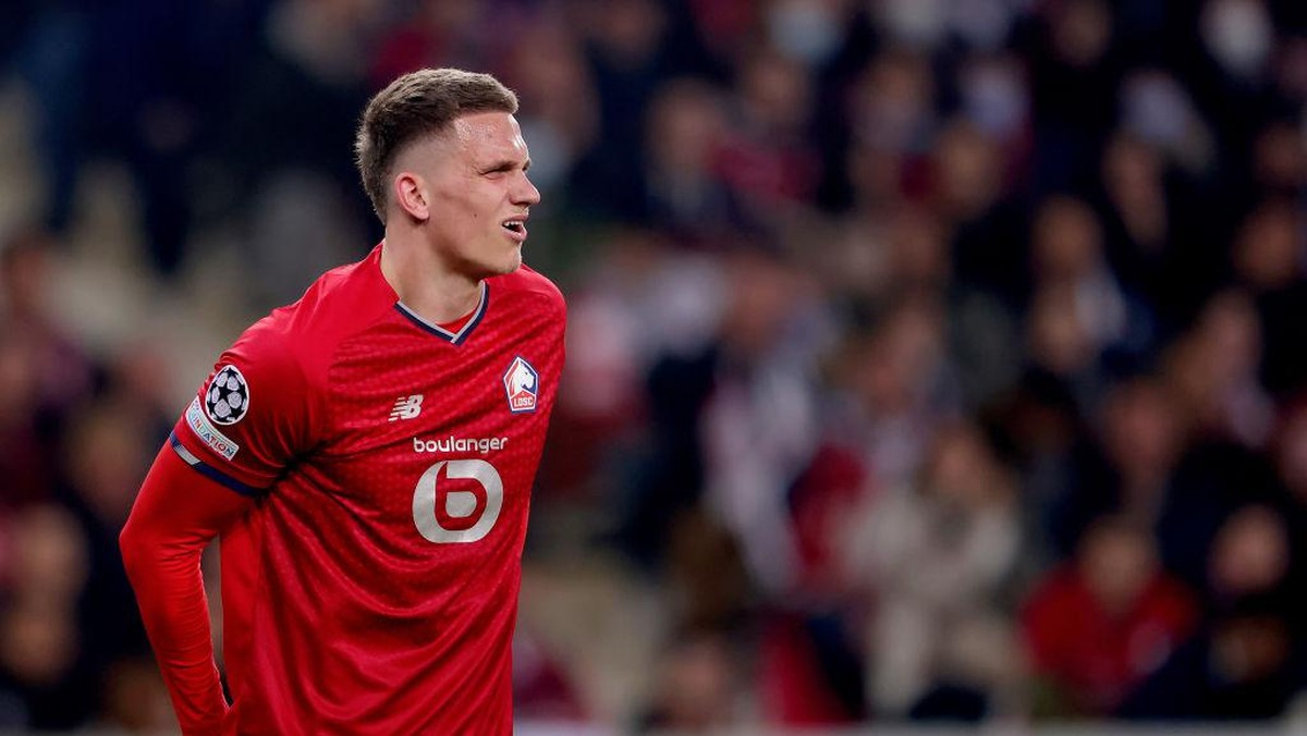 Sven Botman di antara dua pilihan, AC MIlan atau Newcastle United (Getty Images/Soccrates Images)