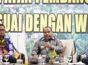 Bupati Yahukimo Tegaskan Pemekaran Tak Bikin Orang Papua Tersisih