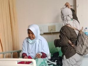 Sakit di Asrama Haji, Keberangkatan CJH Asal Majalengka Tertunda Sakit di Asrama Haji, Keberangkatan CJH Asal Majalengka Tertunda