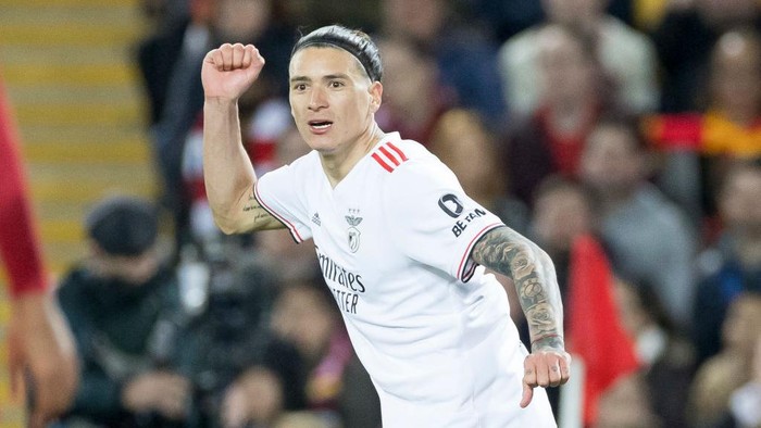 LIVERPOOL, ENGLAND - APRIL 13: Darwin Nunez of SL Benfica celebrates after scoring his teams third goal during the UEFA Champions League Quarter Final Leg Two match between Liverpool FC and SL Benfica at Anfield on April 13, 2022 in Liverpool, United Kingdom. (Photo by Steve Welsh/vi/DeFodi Images via Getty Images)