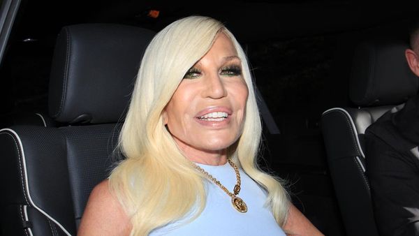 Potret Rumah Bos Versace yang Mewah Semewah Baju Buatannya