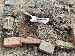 Penampakan Makam Bayi di Riau Terbongkar, Tali Pocong Jenazah Hilang