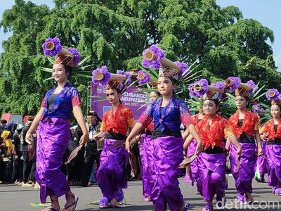 Potret Keseruan Galuh Ethnic Carnival di Ciamis