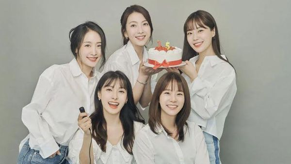Kangen! KARA Reuni Rayakan 15 Tahun Debut